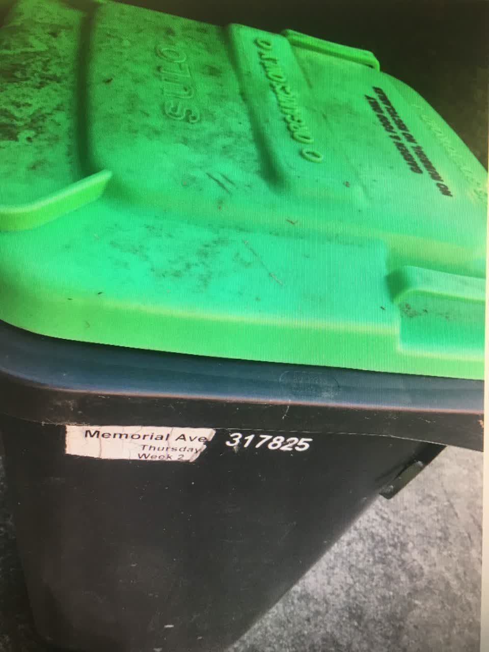 The photograph attached to this rubbish/recycling report