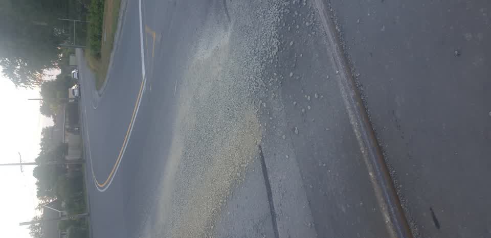 The photograph attached to this roading/streets report