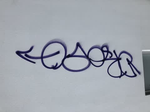 Graffiti, a report photo