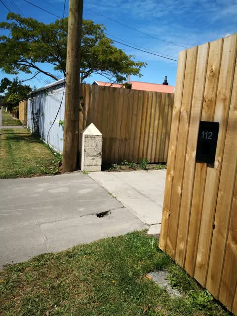 Roading/Streets, a report photo