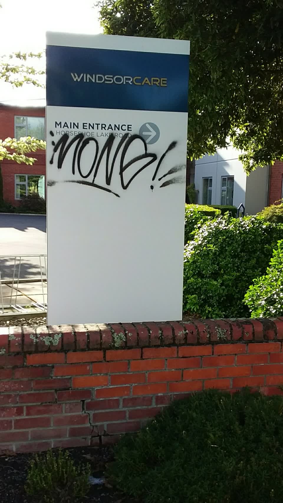 The photograph attached to this graffiti report