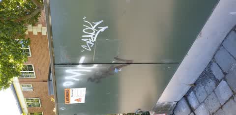 Graffiti, a report photo