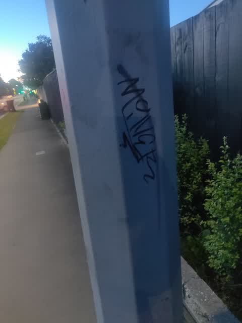 Graffiti, a report photo