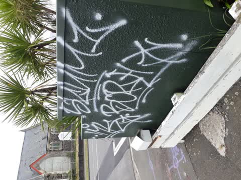Graffiti, a report photo