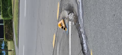 Roading/Streets, a report photo