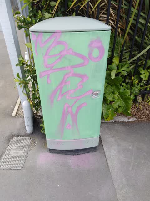 Graffiti, a report photo