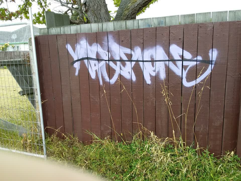 The photograph attached to this graffiti report