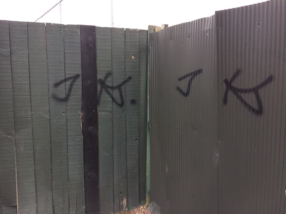 The photograph attached to this graffiti report