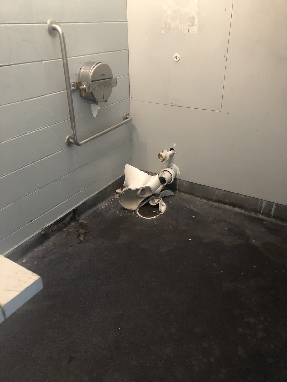 The photograph attached to this parks report