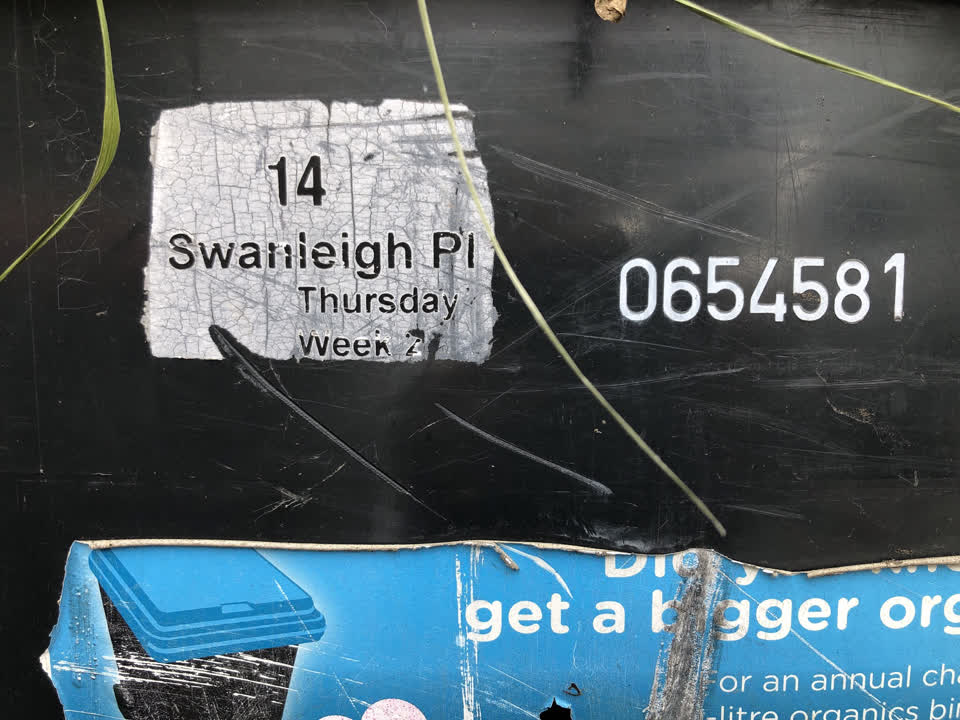 The photograph attached to this rubbish/recycling report