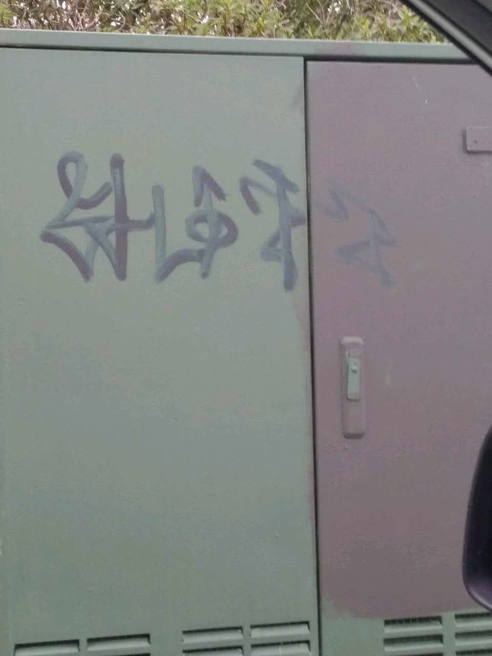 The photograph attached to this graffiti report