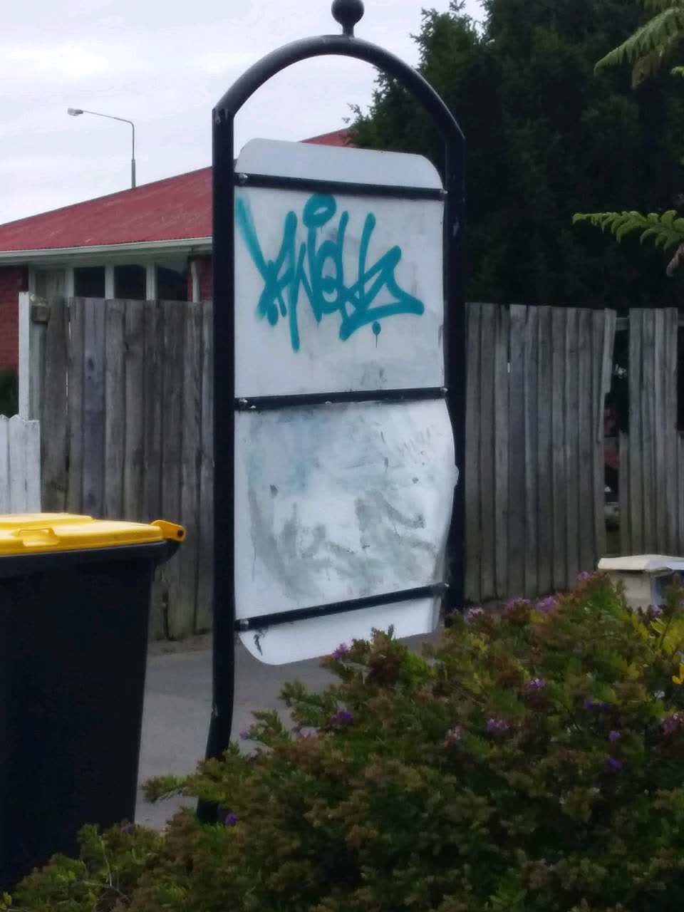 The photograph attached to this graffiti report