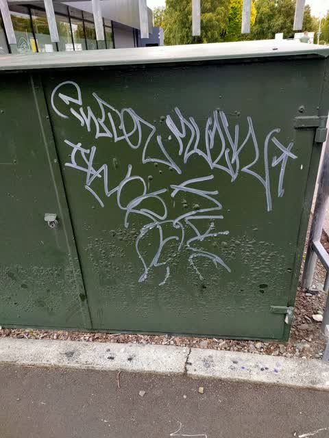 Graffiti, a report photo