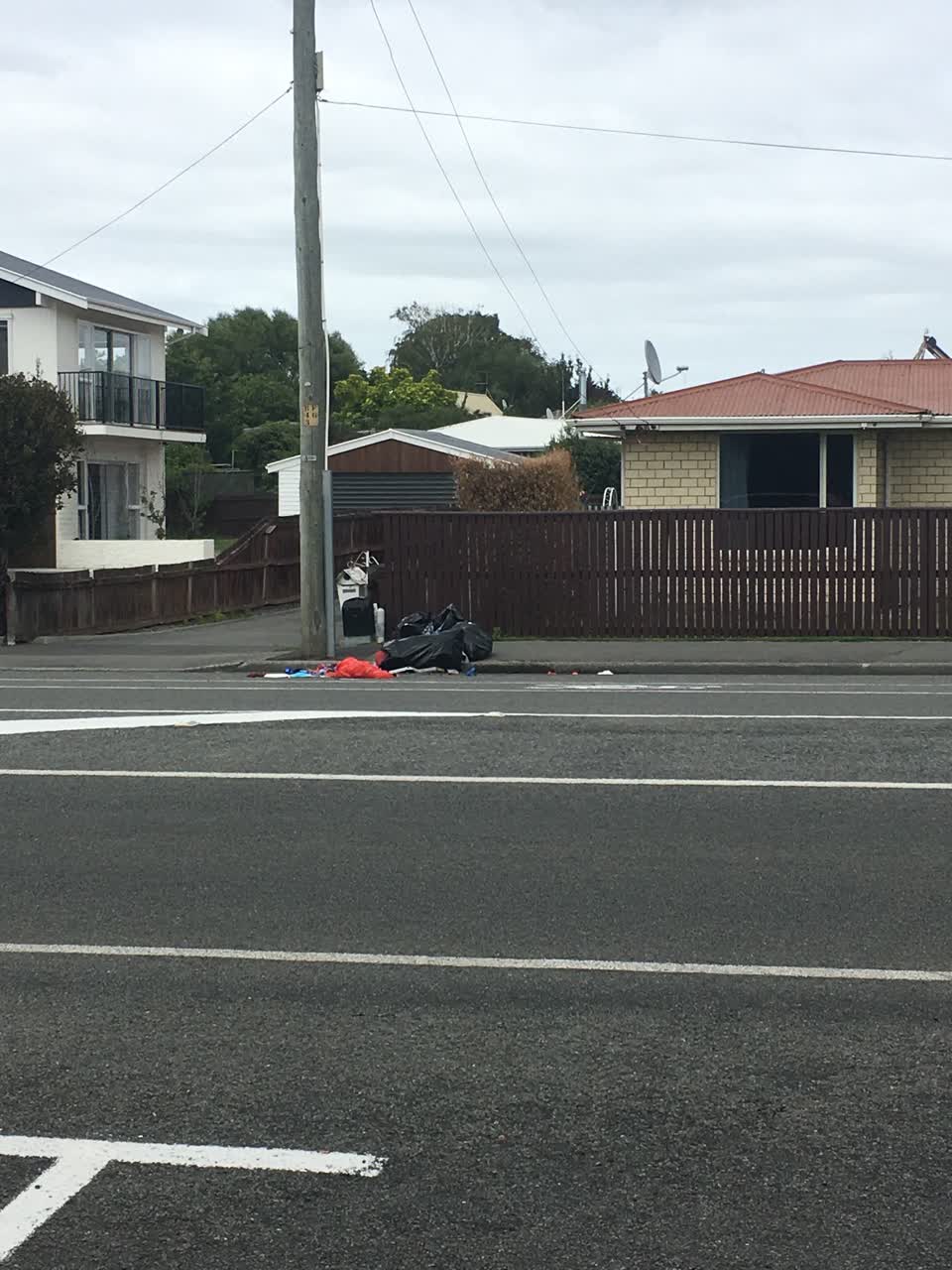 The photograph attached to this rubbish/recycling report