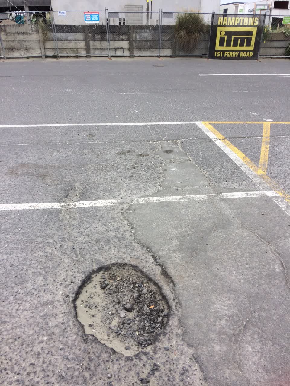 The photograph attached to this roading/streets report