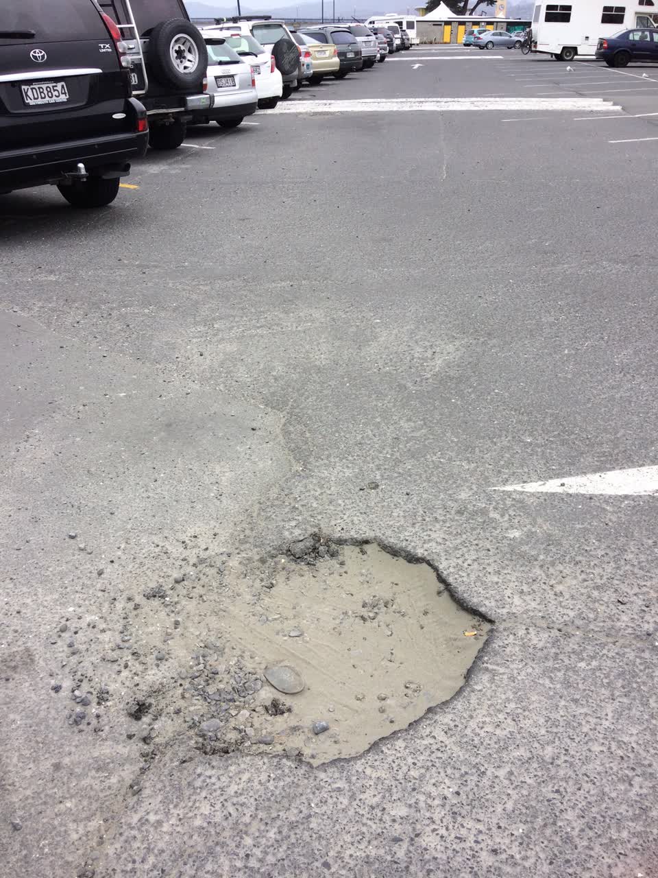 The photograph attached to this roading/streets report