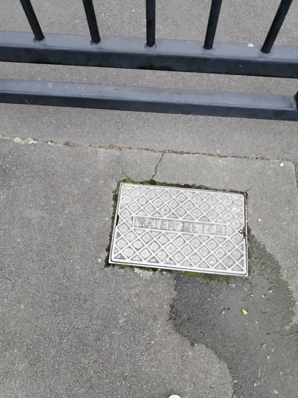 The photograph attached to this water supply report