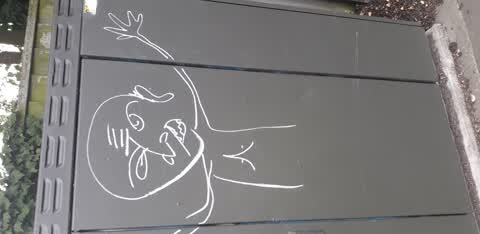 Graffiti, a report photo