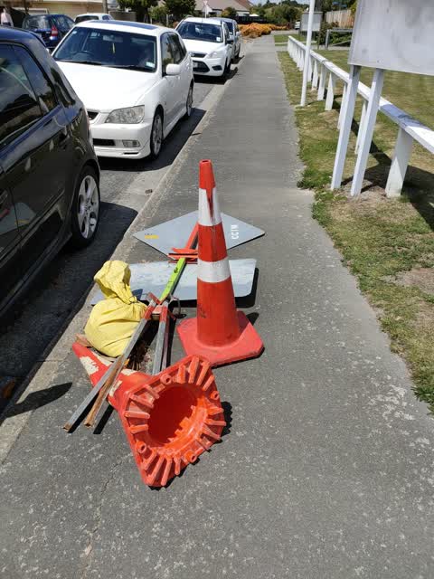 Roading/Streets, a report photo