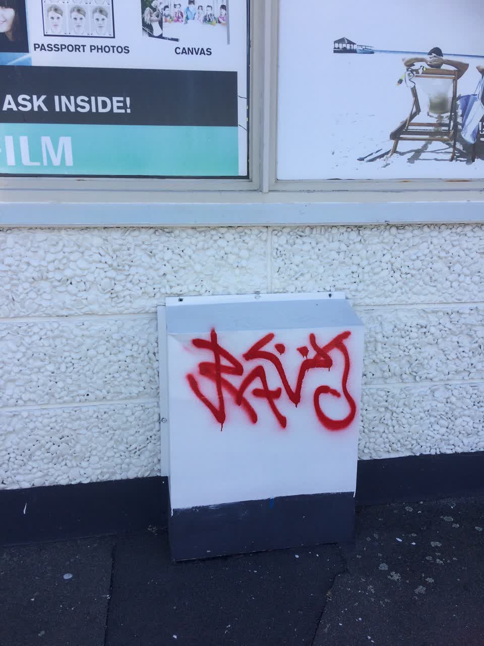 The photograph attached to this graffiti report