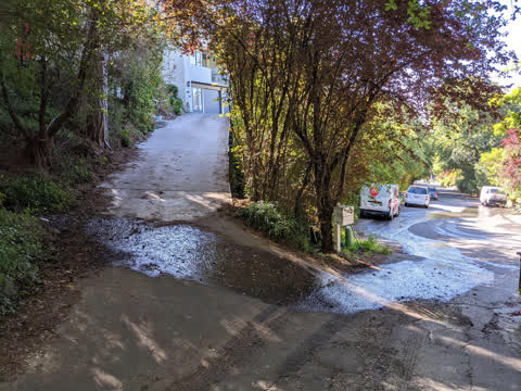 Water Leak, a report photo