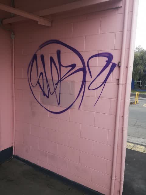 Graffiti, a report photo