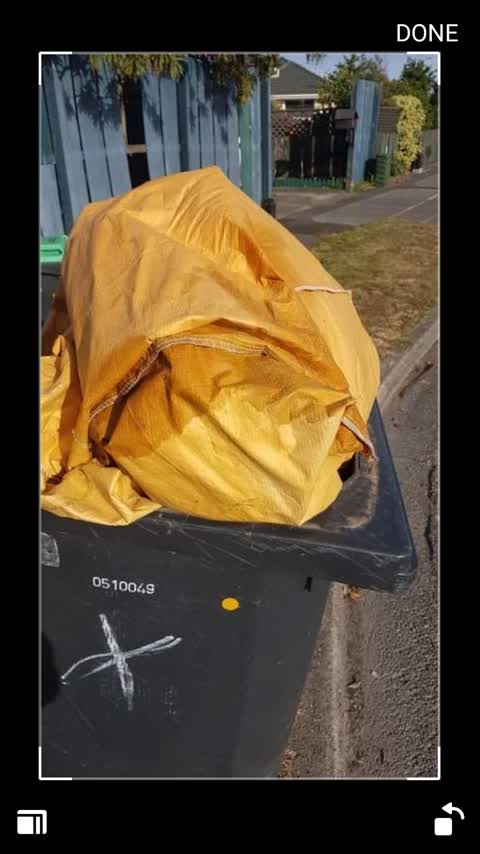 Rubbish/Recycling, a report photo