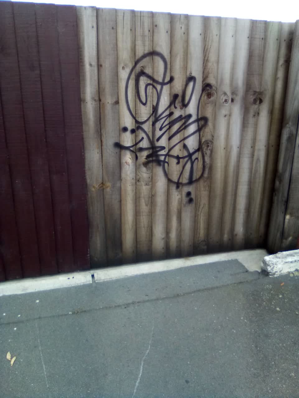 The photograph attached to this graffiti report