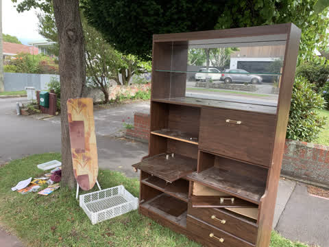 Rubbish/Recycling, a report photo