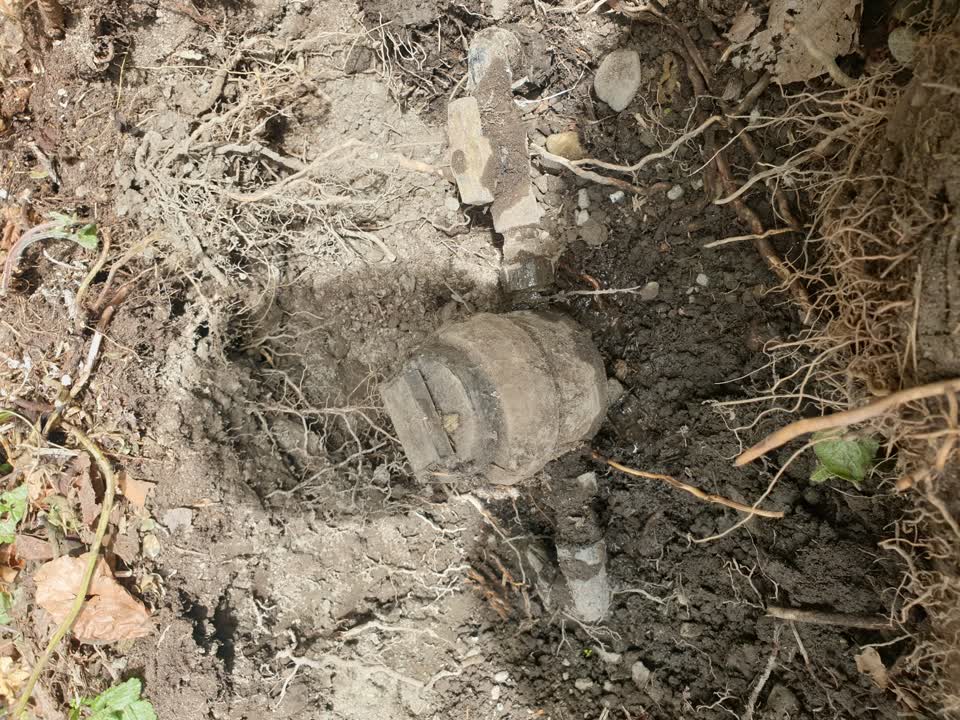 The photograph attached to this water leak report