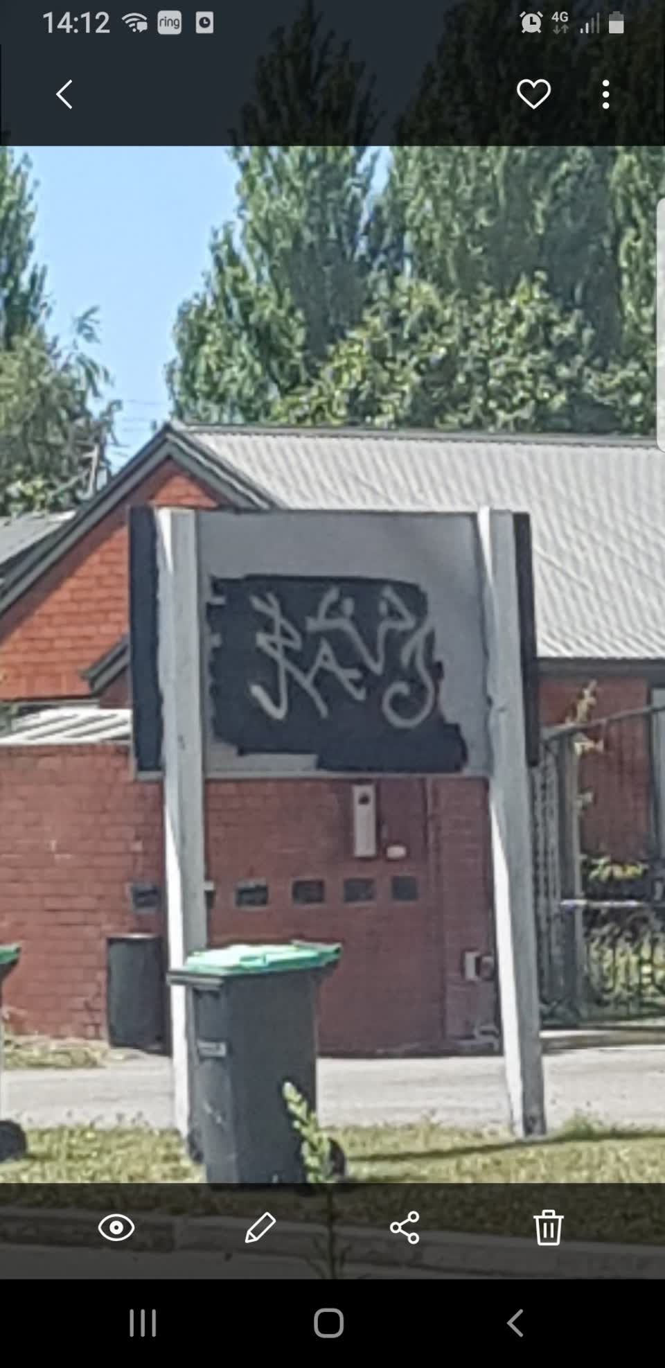The photograph attached to this graffiti report