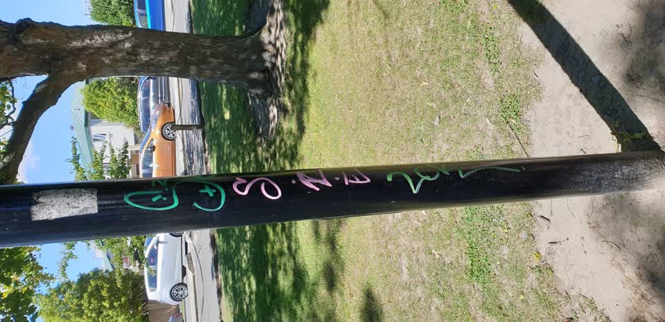 The photograph attached to this graffiti report