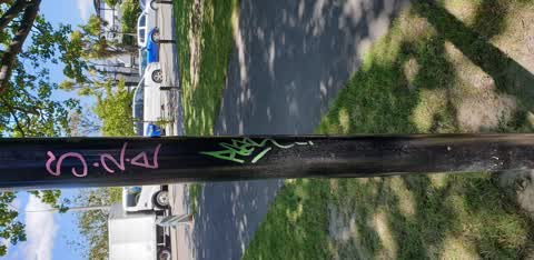 Graffiti, a report photo