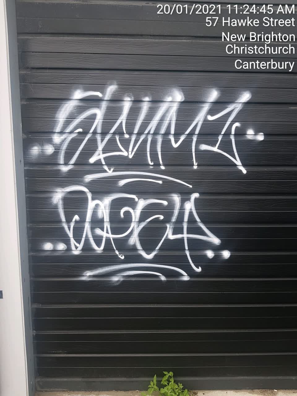The photograph attached to this graffiti report
