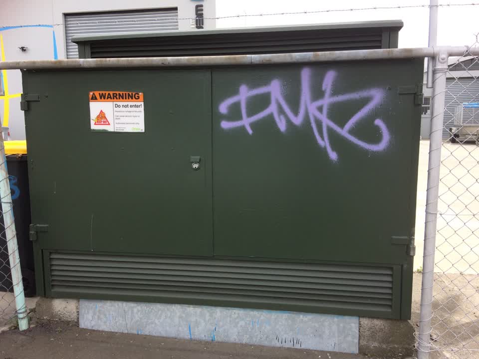 The photograph attached to this graffiti report