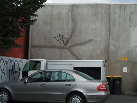 Graffiti, a report photo