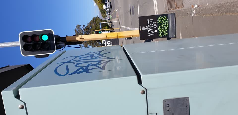 The photograph attached to this graffiti report