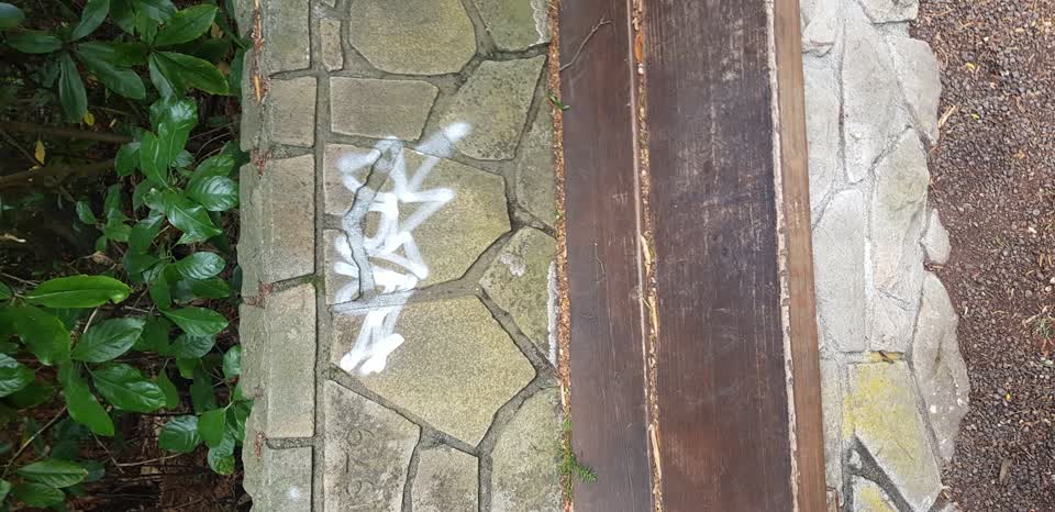 The photograph attached to this graffiti report