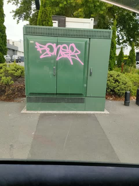 Graffiti, a report photo