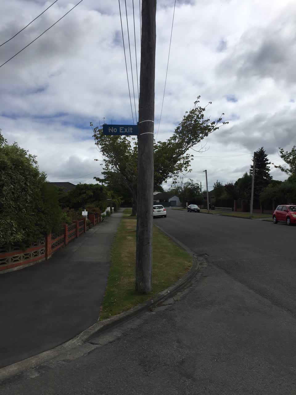 The photograph attached to this roading/streets report