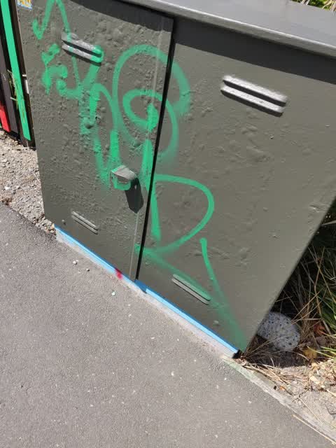 Graffiti, a report photo