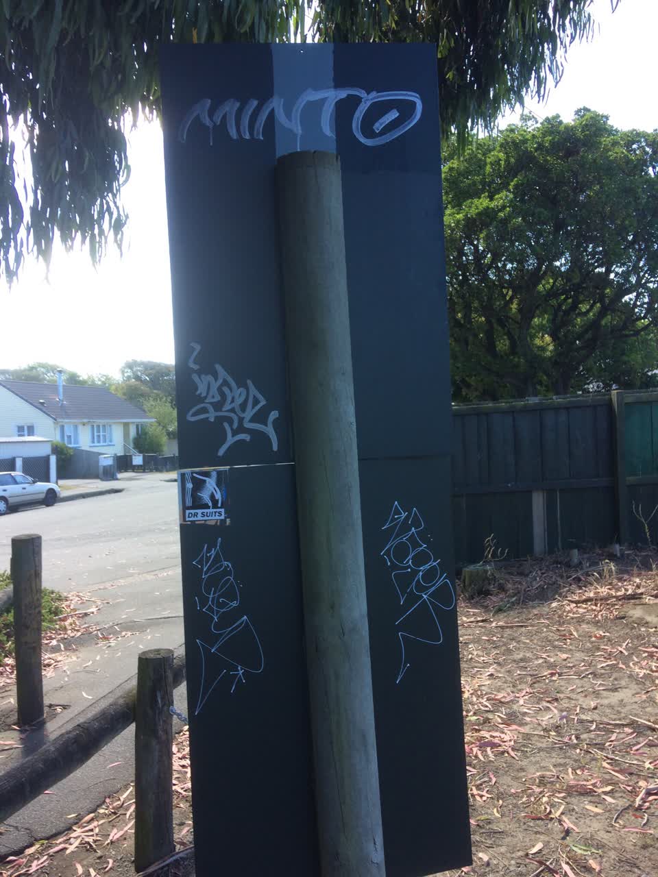 The photograph attached to this graffiti report