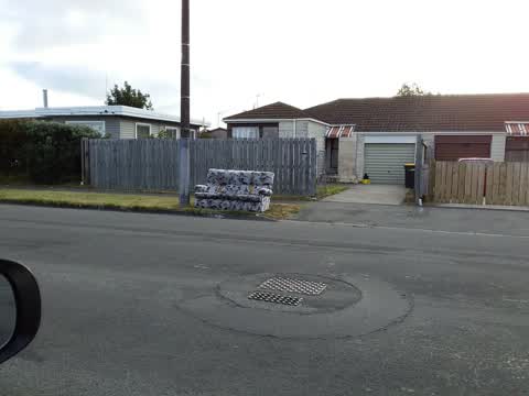 Rubbish/Recycling, a report photo