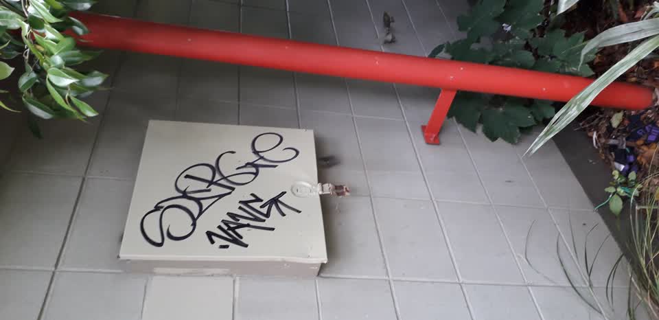 The photograph attached to this graffiti report