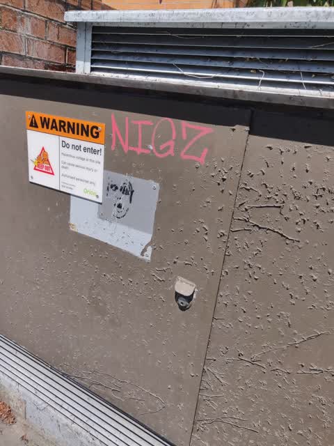 Graffiti, a report photo