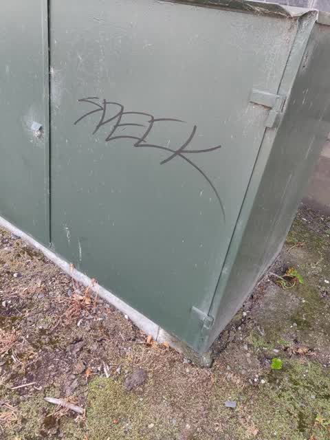 Graffiti, a report photo