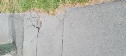 Roading/Streets, a report photo