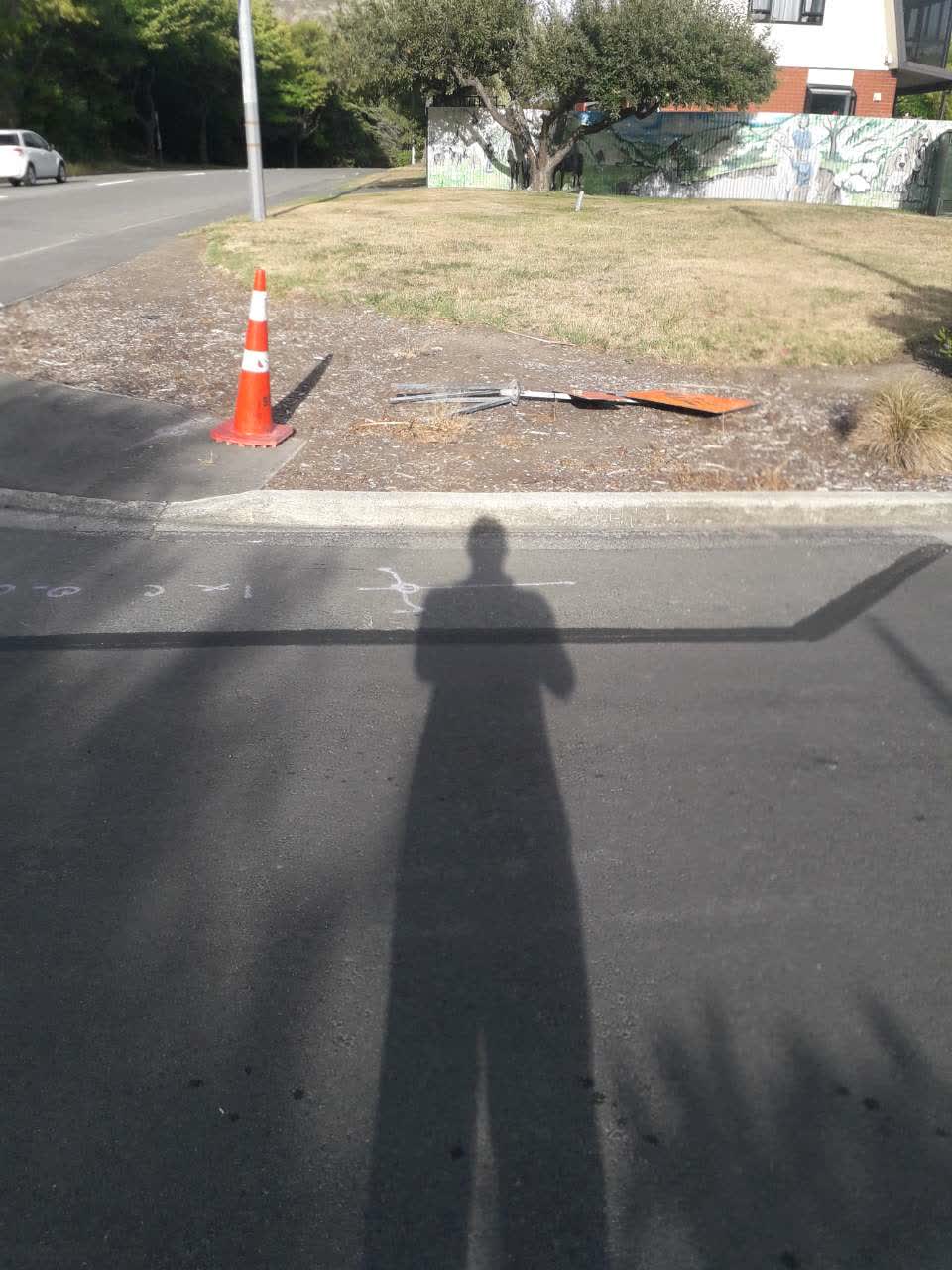 The photograph attached to this roading/streets report