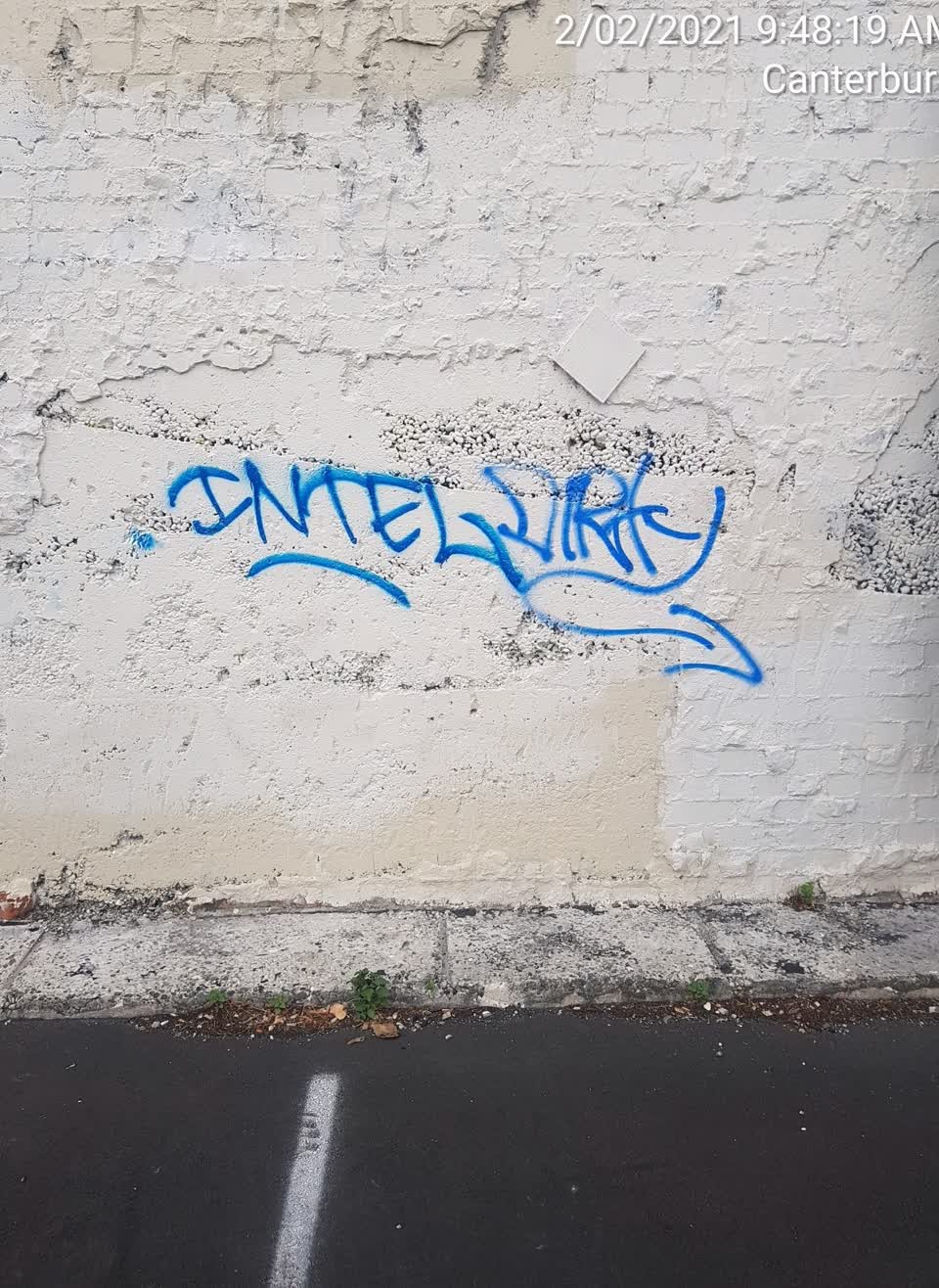 The photograph attached to this graffiti report