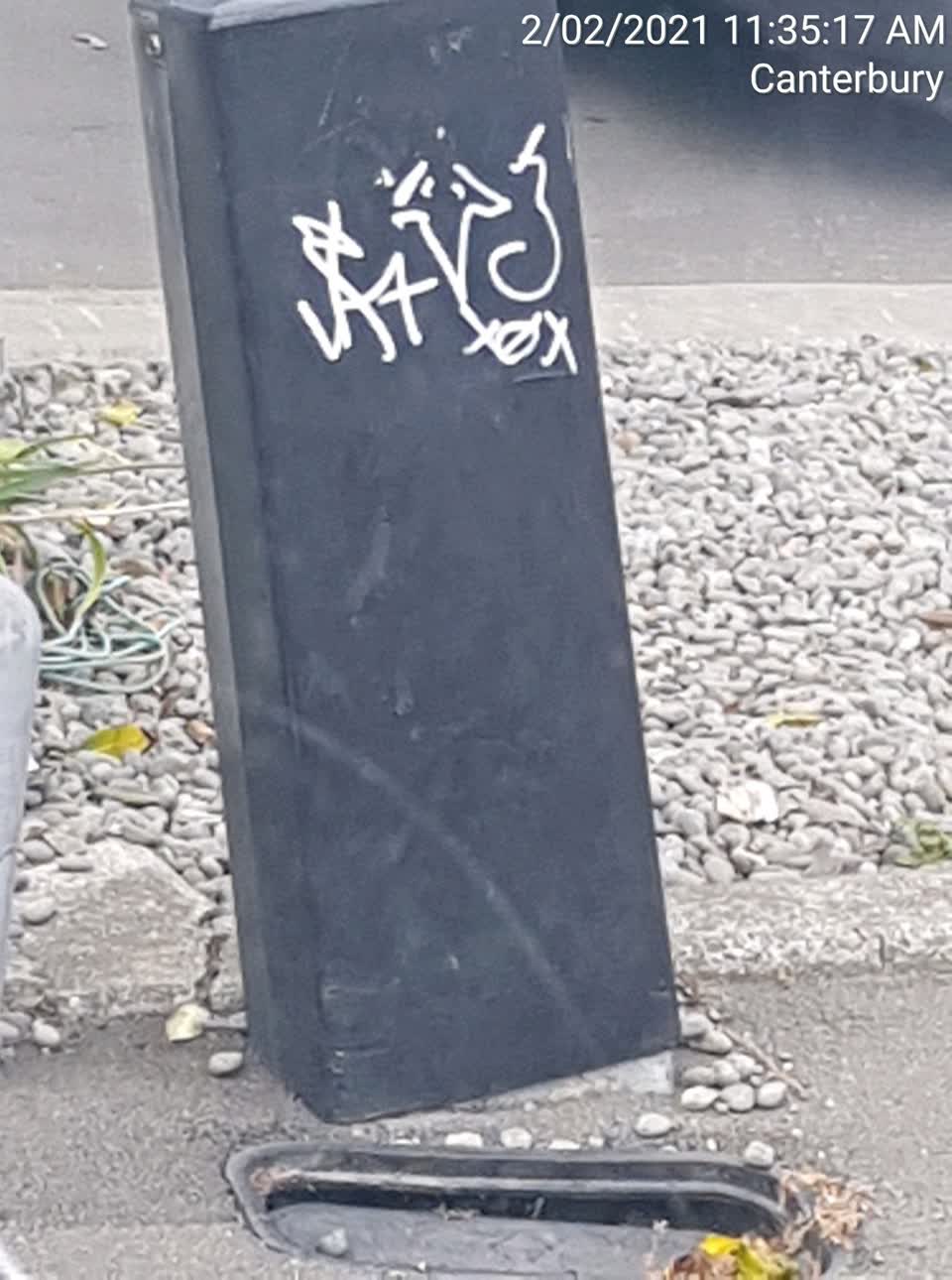 The photograph attached to this graffiti report